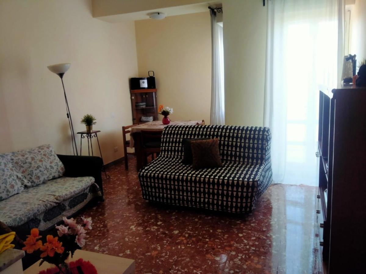Happy House Mare Di Roma Lido di Ostia Exterior foto
